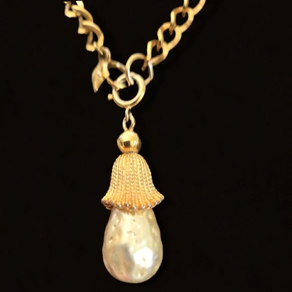 Vintage VTG Sarah Coventry Big Pearl Solitaire Statement Pendant Necklace - Picture 3 of 7